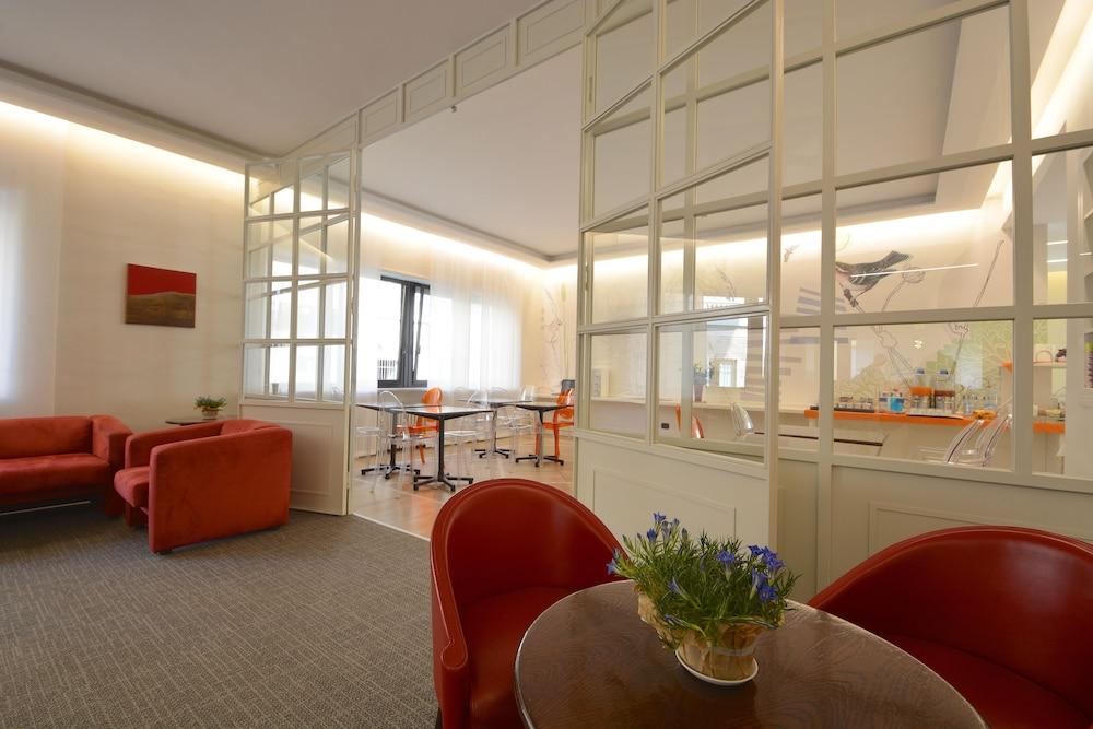Hotel Western Crimea 3*