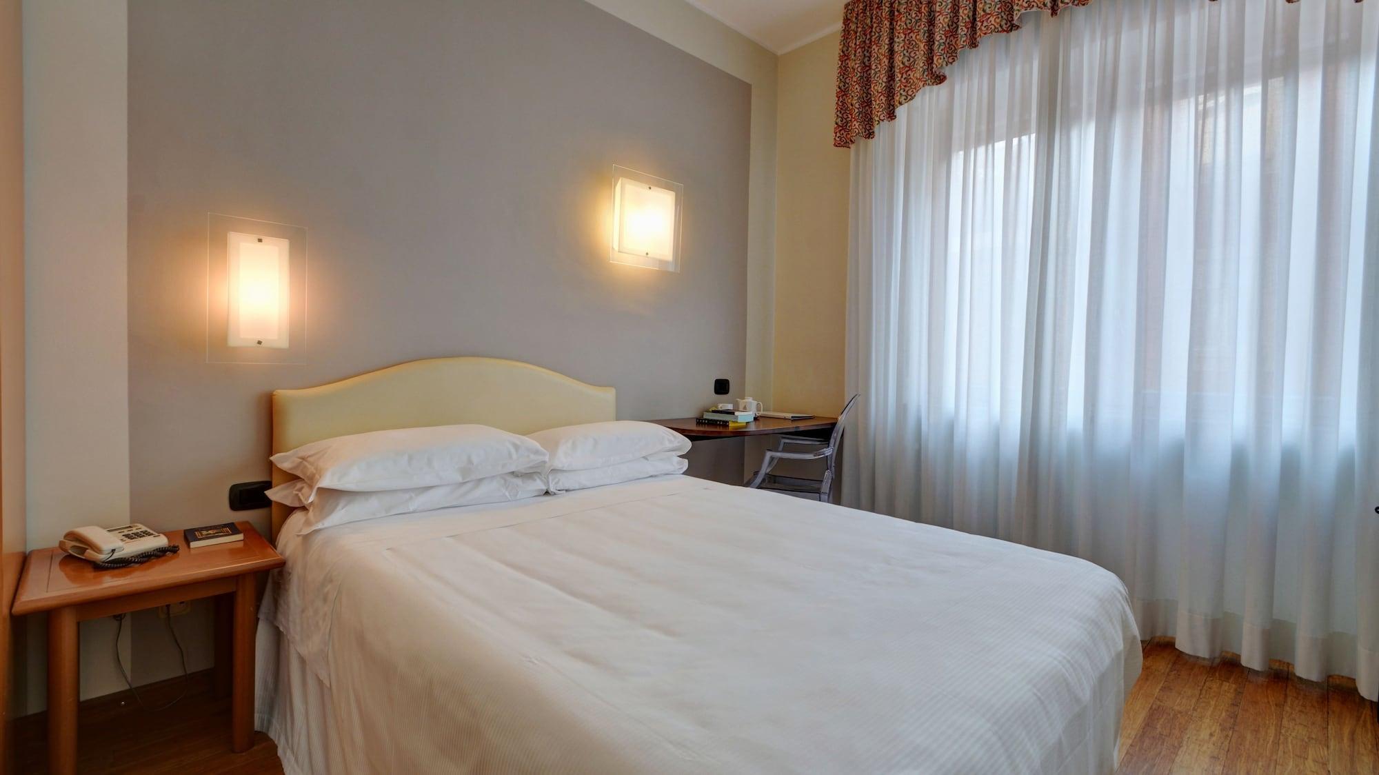 Western Crimea 3* Turín